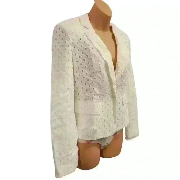 Nine West Ivory Eyelet Notch Blazer One button Sz 6 US - Picture 3 of 14